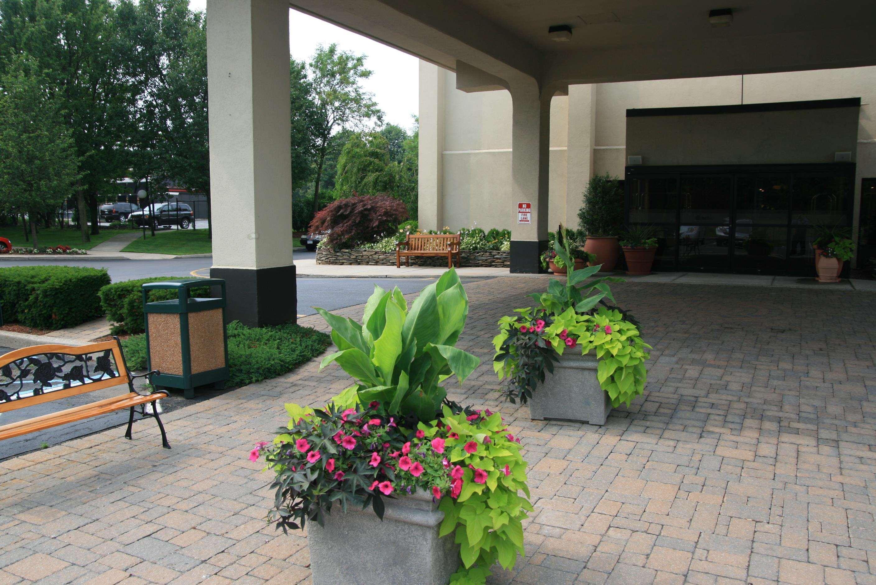 Hampton Inn Long Island/Commack Exterior photo